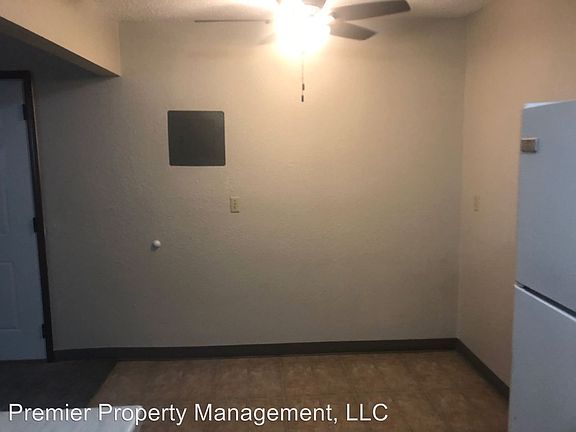 3rd image of 1831 Allison Dr APT 2
