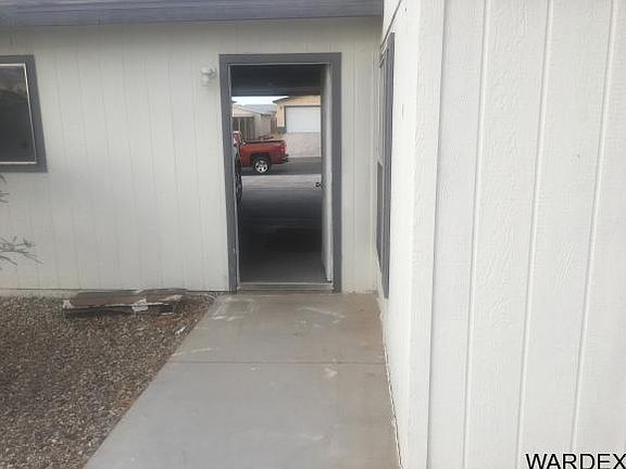 3rd image of 2596 E Mary Ave