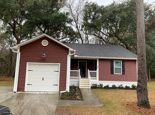 48 Canopy Ln, Saint Helena Island, SC 29920
