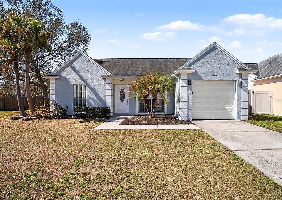 1st image of 1657 Palm Leaf Dr