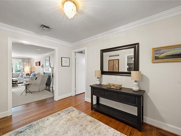 4th image of 747 Westover Ave