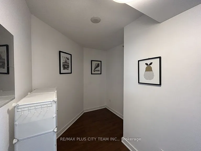 5740 Yonge St #1310 — Photo 9