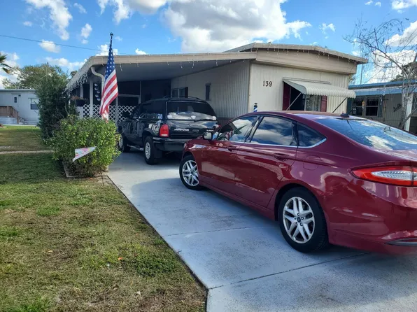 139 Jay Dr, Winter Haven, FL 33880