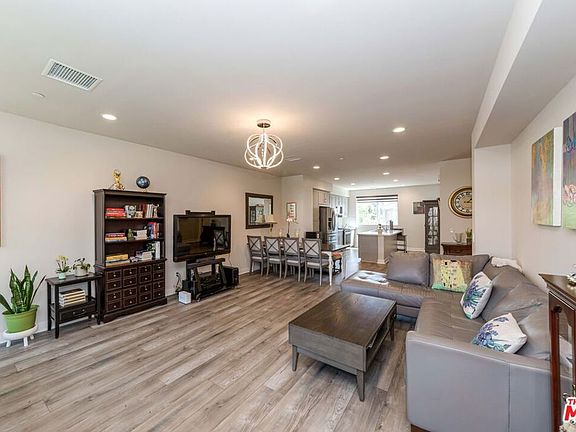 3rd image of 5313 Bihr Court