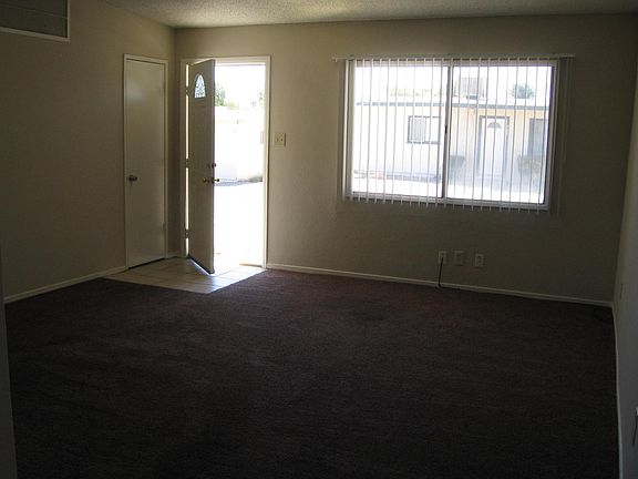 4th image of 233 La Mirage Ln