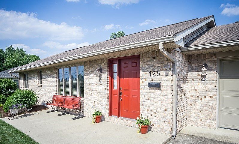 1st image of 125 Sharan Dr