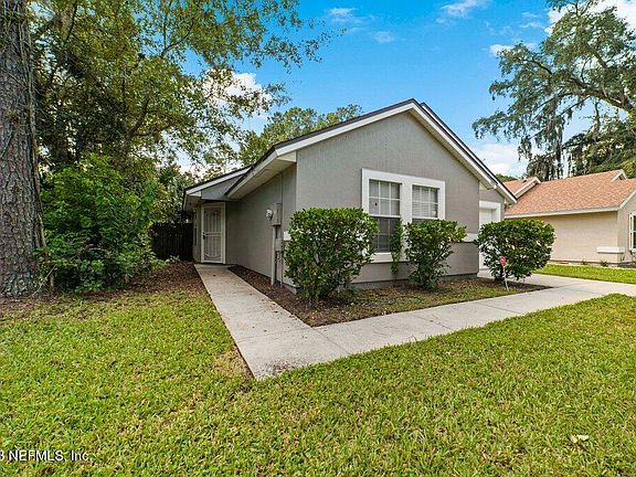 3rd image of 8056 PIPIT Avenue