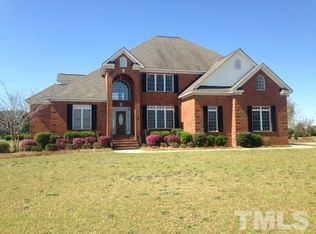 14 Willowcroft Ct, Dunn, NC 28334