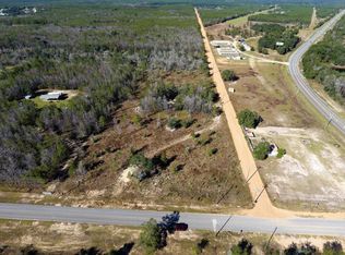 3006 Crystal Lake Dr, Chipley, FL 32428
