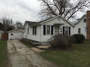 232 N Aldine Ave, Elgin, IL 60123