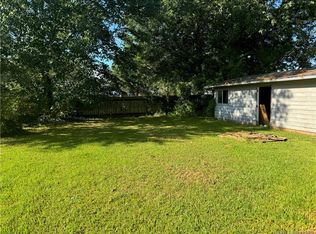515 Ledoux St, Jennings, LA 70546
