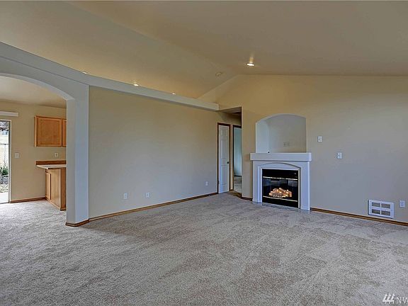 5th image of 1958 S East Camano Dr