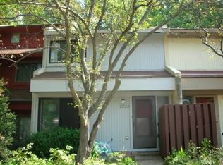 2232 White Cornus Ln, Reston, VA 20191