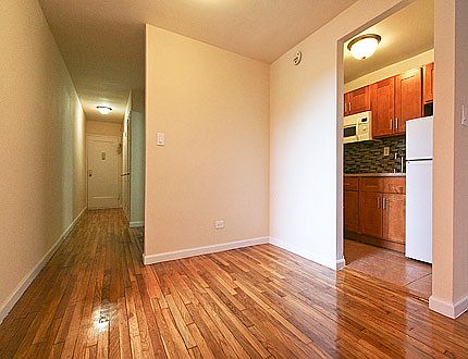 2nd image of 3625 Parsons Blvd APT 2J