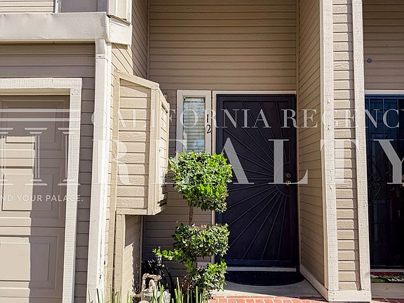 3rd image of 2470 Northrop Ave APT 12