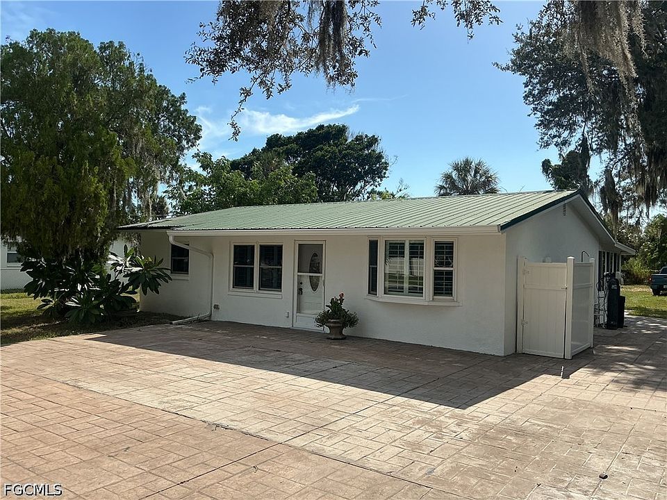 1st image of 20710 Sandy Ln
