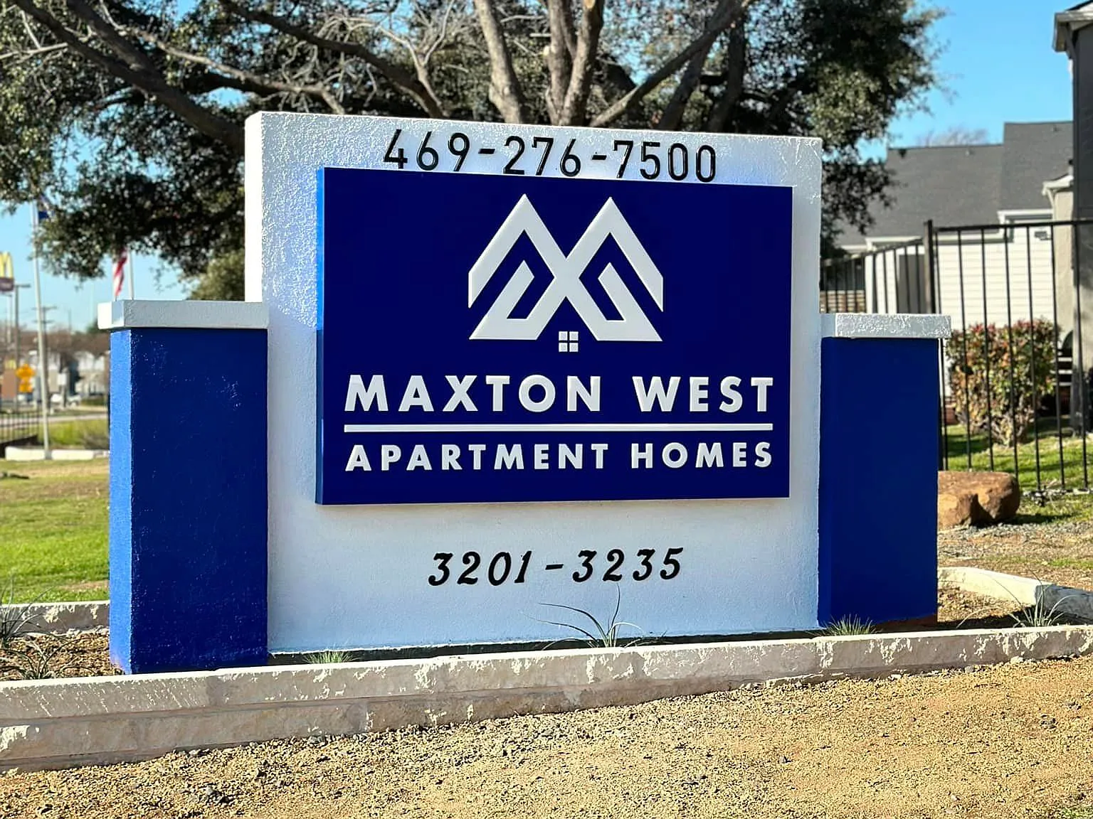 Maxton West Apartment Homes — Photo 2