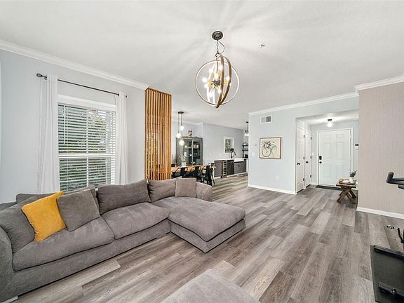 5th image of 497 Water St #497