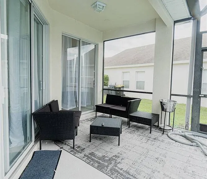 1014 Corvina Dr — Photo 31