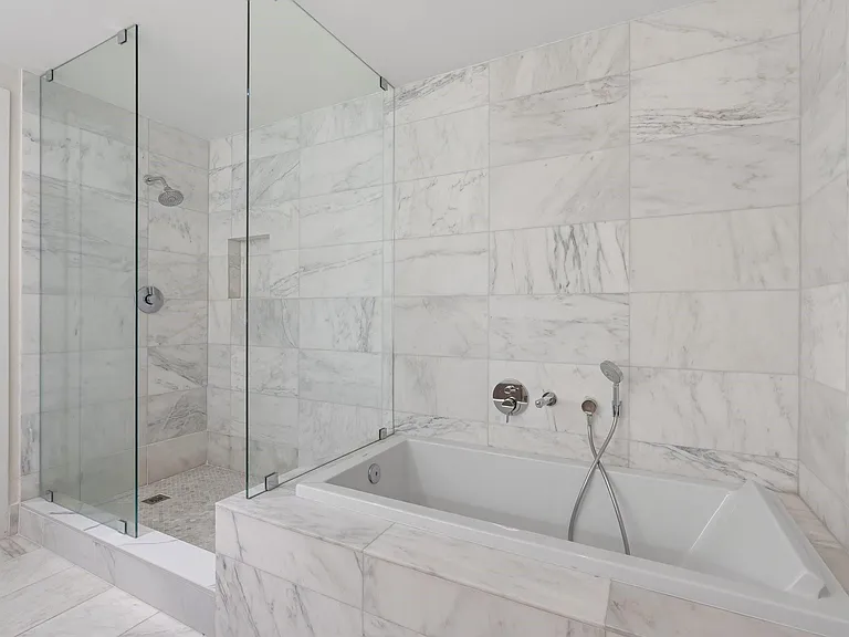 401 N Birch Rd #1102 — Photo 22