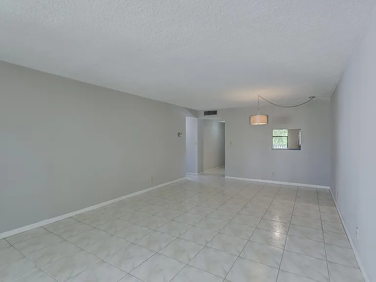 6751 N University Dr #302 — Photo 8
