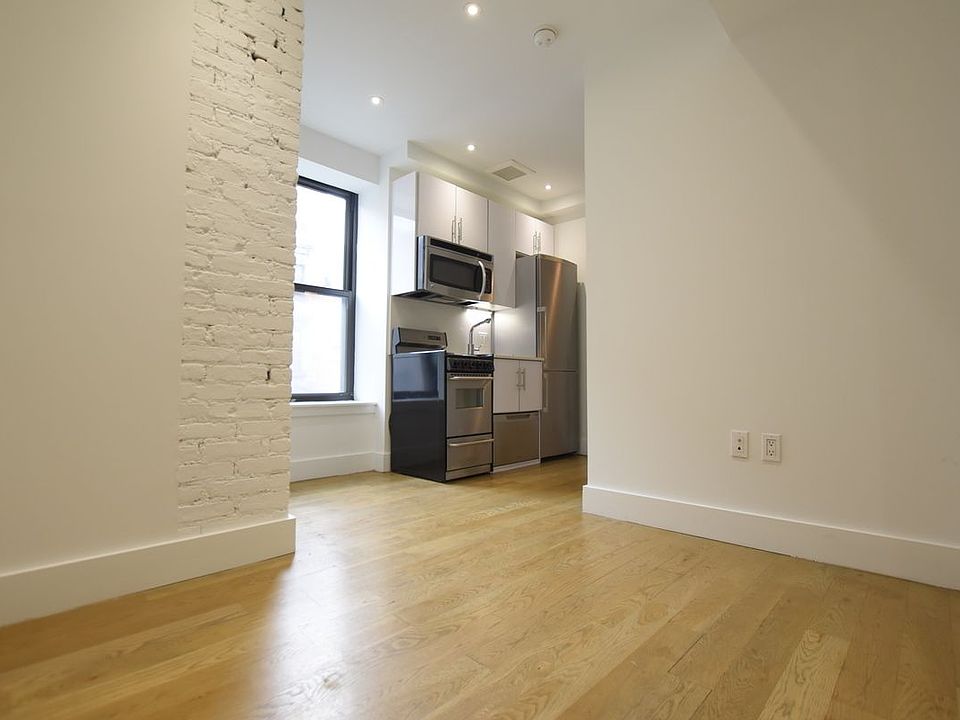1st image of 81 Orchard St #14E