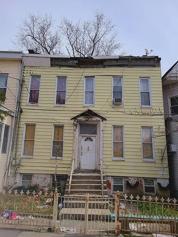 117 Cleveland St photo 1