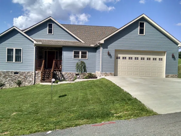 152 Ridge Point Circle, Daniels, WV 25832