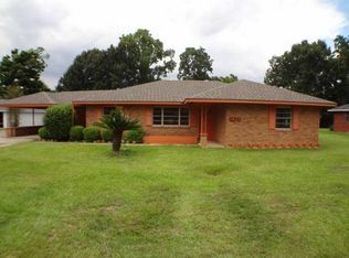 1923 Harding Blvd, Scotlandville, LA 70807