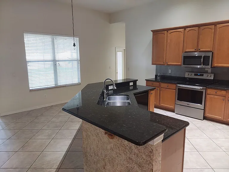 1003 Lumsden Trace Cir — Photo 26