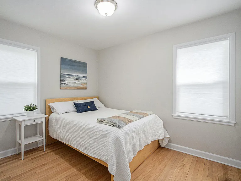 1207 Prescott Ave — Photo 14