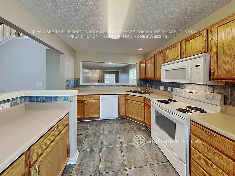 2712 Rozzelles Landing Dr — Photo 11