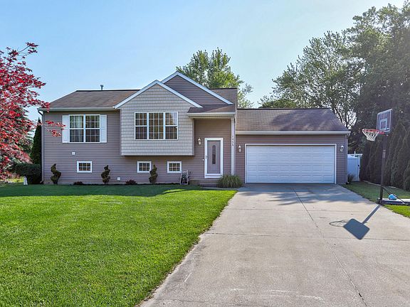 2nd image of 1456 Wiersma Ct