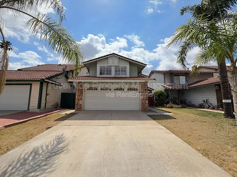 11883 Bayless St — Photo 4