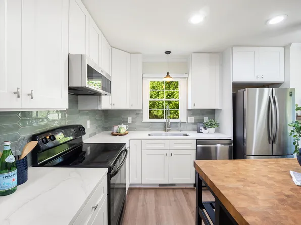 7209 Nicolson Ct, Raleigh, NC 27616