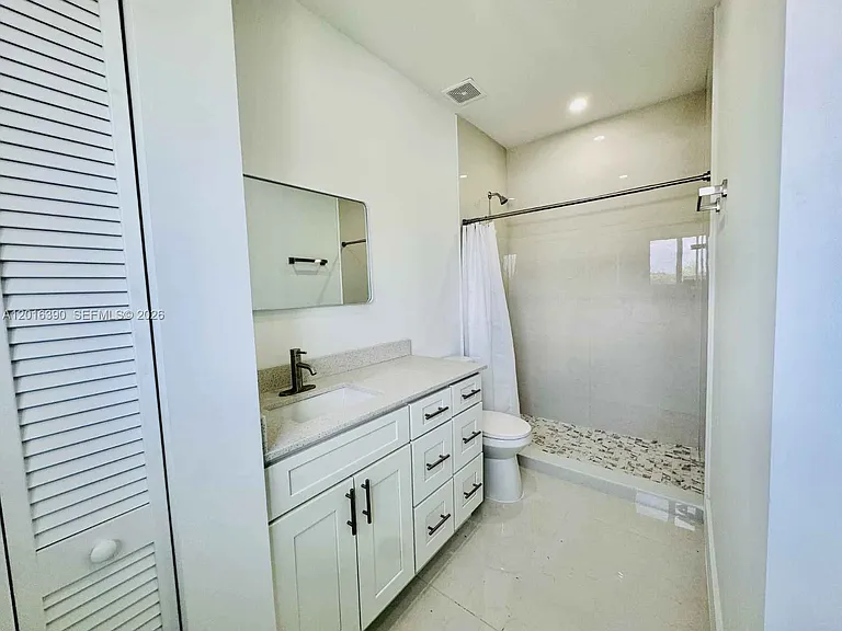 8005 NW 14th Ct — Photo 16