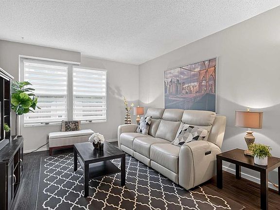2nd image of 3881 E Fonda Way SE