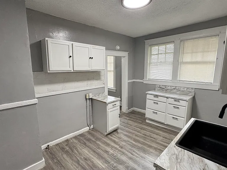 3209 Choctaw Ave — Photo 7