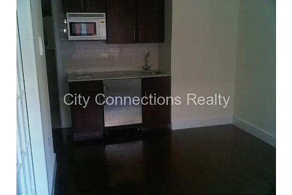 Rented by City Connections Realty | media 24