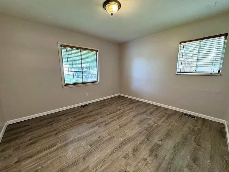 3031 S Flamingo Way — Photo 16