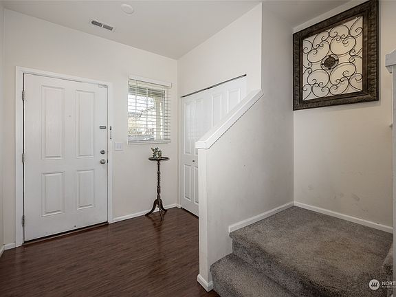 5th image of 1911 201st Street E