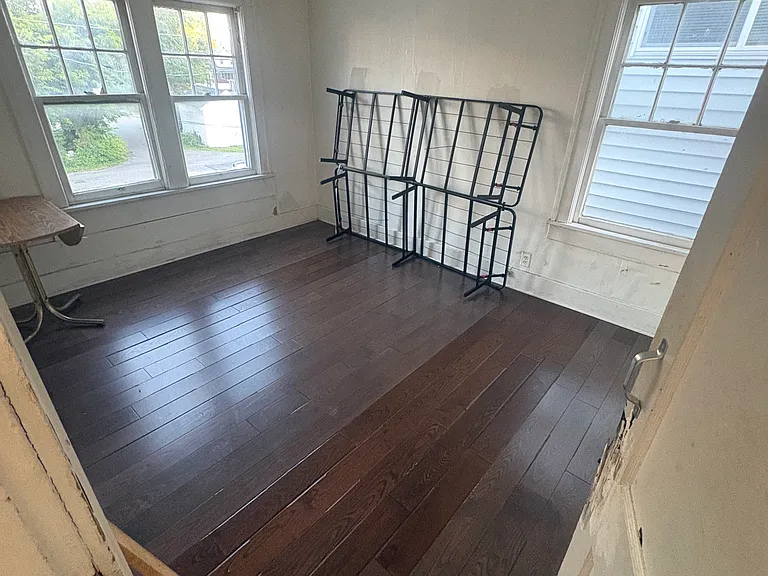 1114 E Spring St #2W — Photo 6