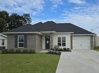 511 Lauve Ln, Luling, LA 70070