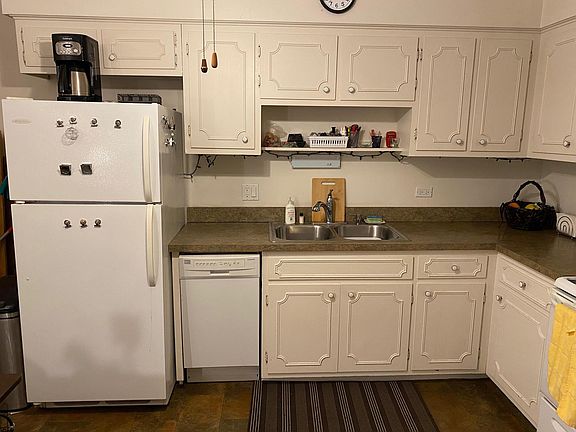 3rd image of 414 Beach Ave APT 2D