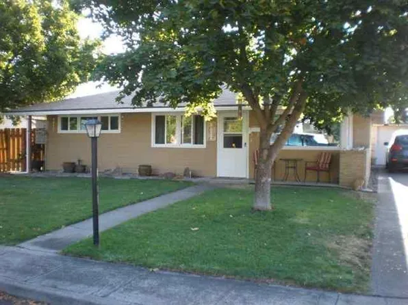1117 5th St, Clarkston, WA 99403