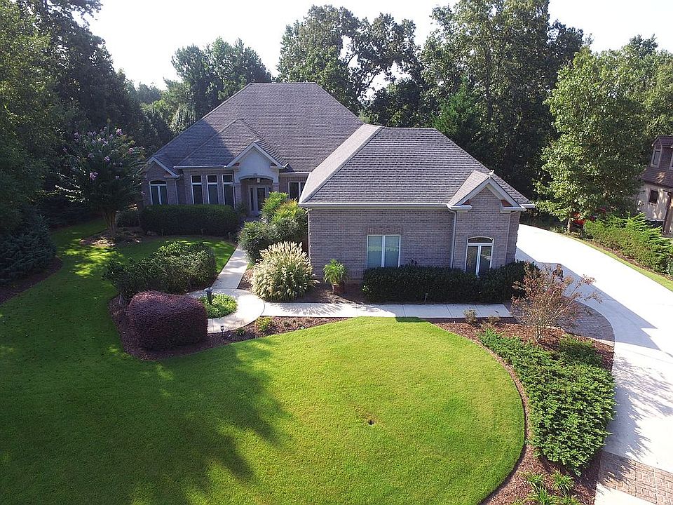 1st image of 5565 Point West Dr
