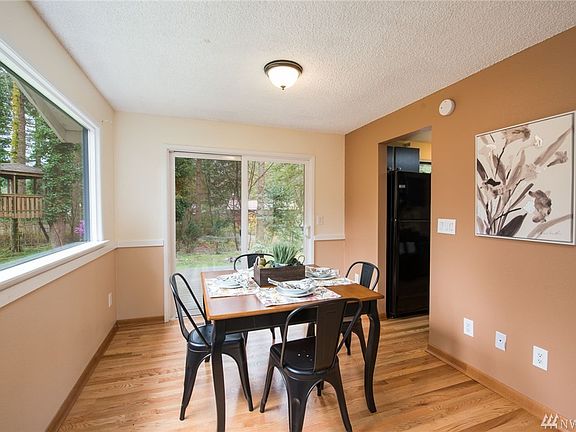5th image of 17335 432nd Ave SE