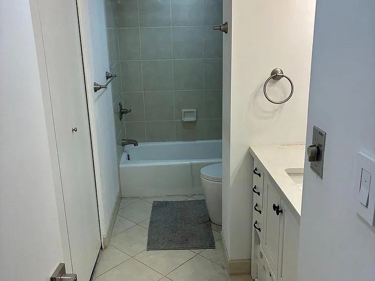 20536 Valley Forge Cir #536 — Photo 5
