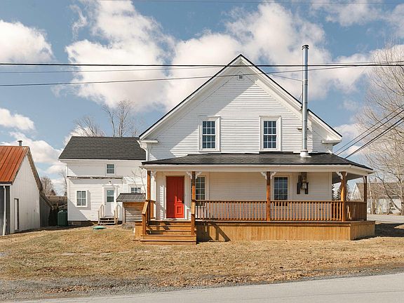2nd image of 2133 New Cheverie Rd