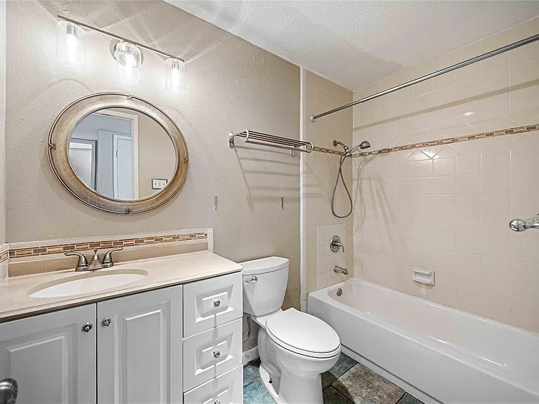 14515 Merry Meadow Dr — Photo 14